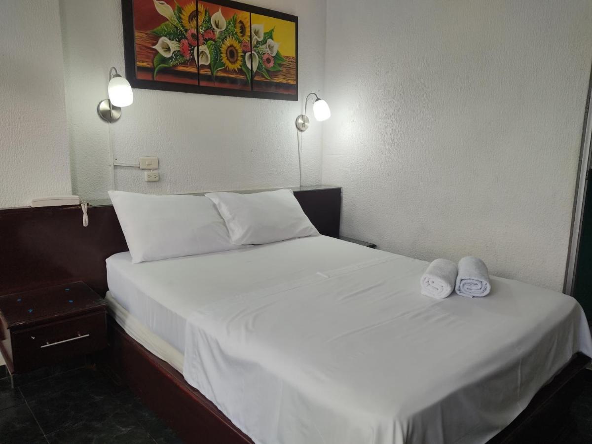 Hotel Villa Del Rosario Nuevo Melgar Buitenkant foto